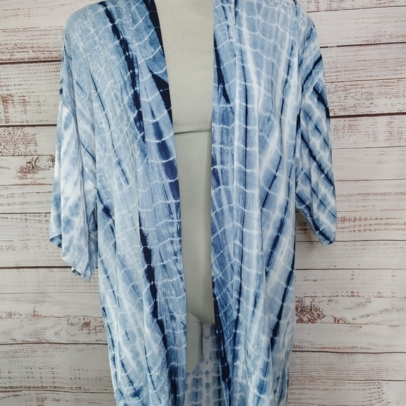 STUDIO 94 Tie Dye Kimono Size XS/S - Picture 4 of 10